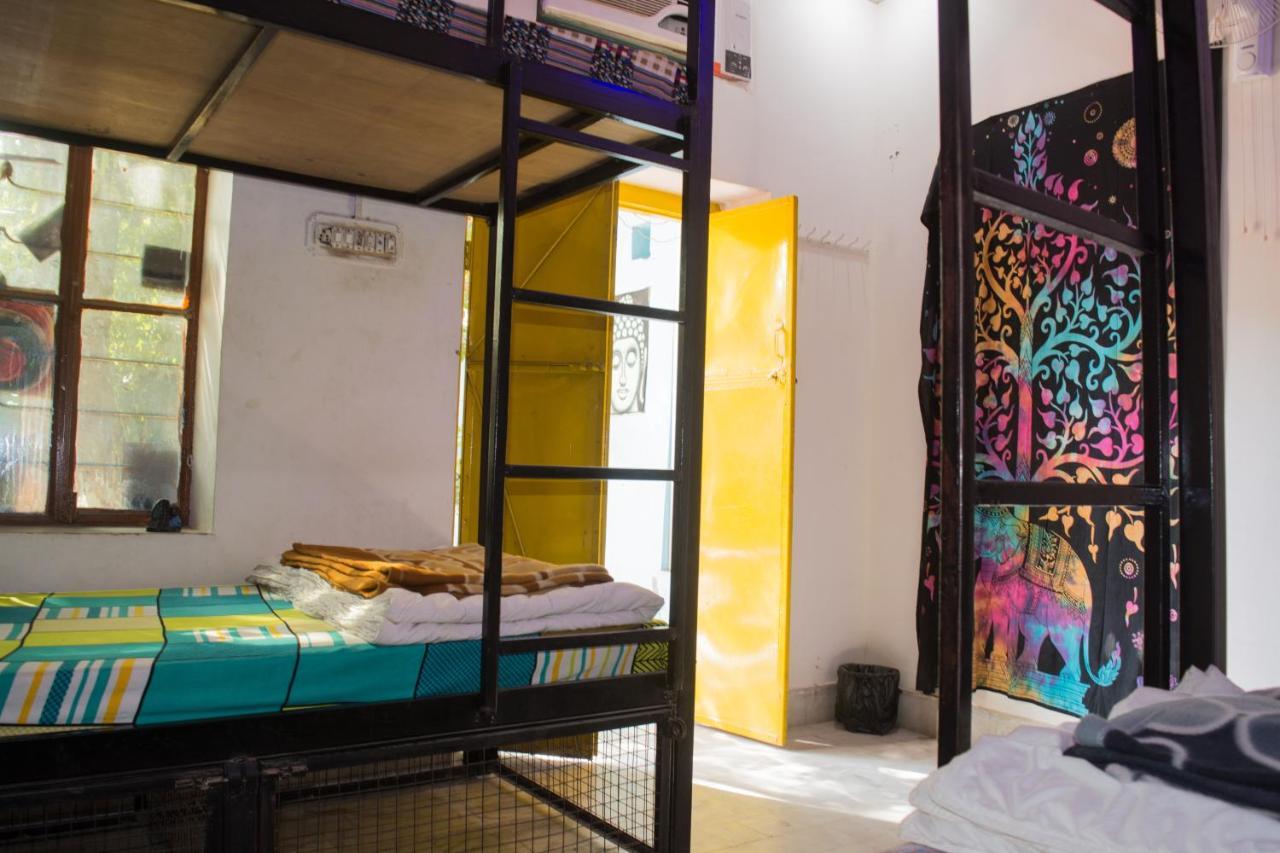 12 Monks Backpackers Community Hostel Пушкар Екстериор снимка