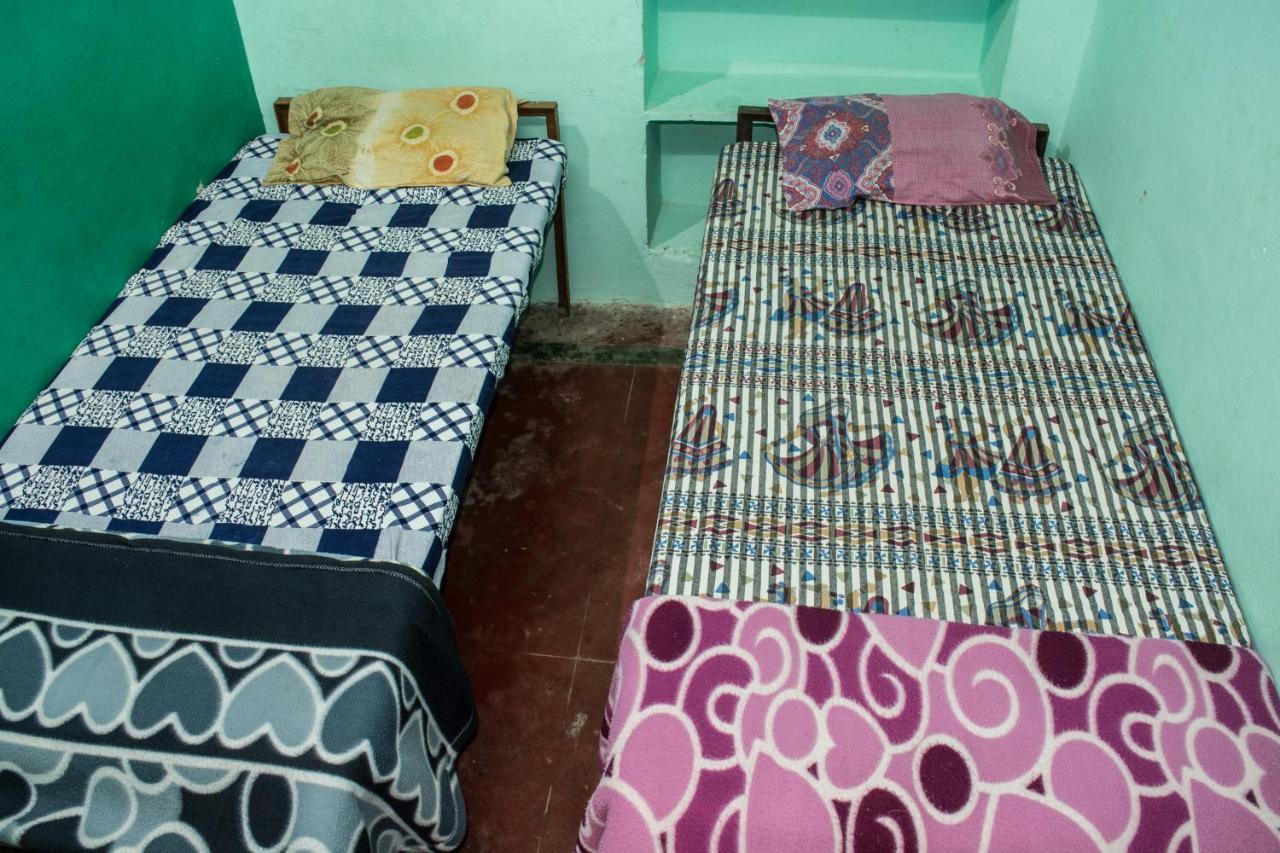 12 Monks Backpackers Community Hostel Пушкар Екстериор снимка